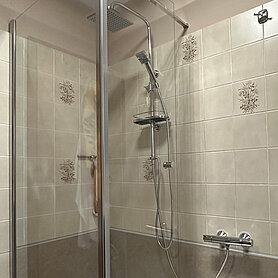 DUSCHMAX-Umbau-Wanne-zur-Dusche-1-Tag-46537-Nachher-06