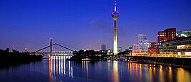 Duschmax-Nordrhein-Westfalen-Duesseldorf-6058x2600