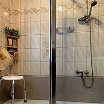 DUSCHMAX-Umbau-Wanne-zur-Dusche-1-Tag-30419-Nachher-05-IMG_3487-2000x2000